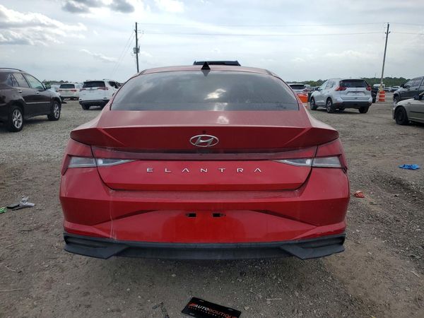 2021 HYUNDAI ELANTRA