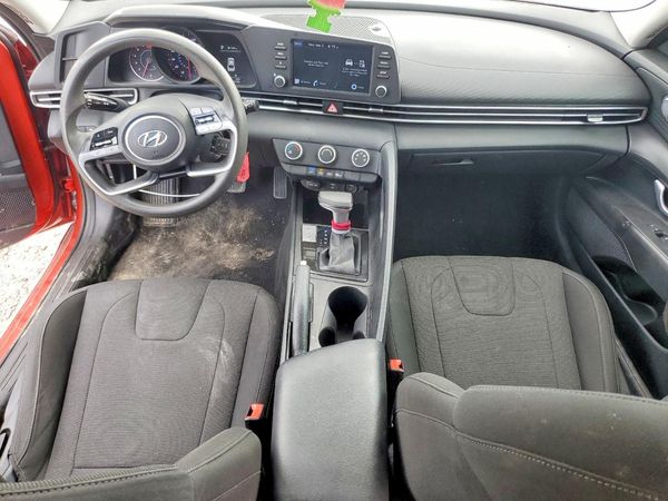 2021 HYUNDAI ELANTRA