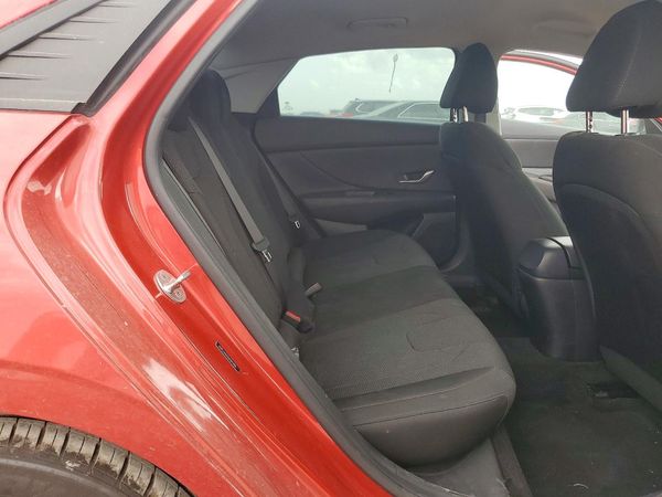 2021 HYUNDAI ELANTRA