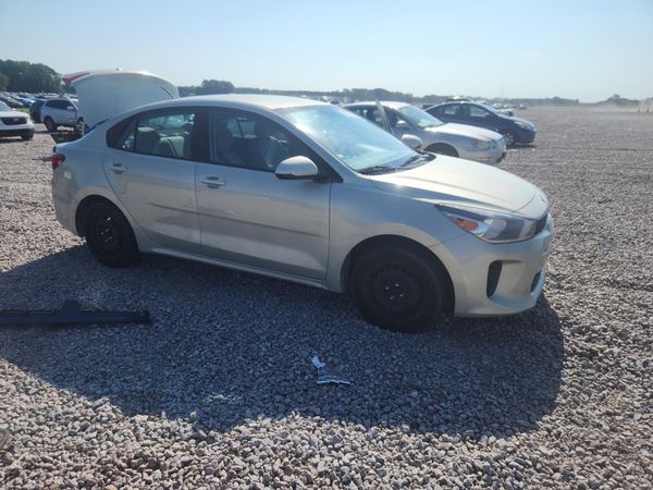 2018 KIA RIO
