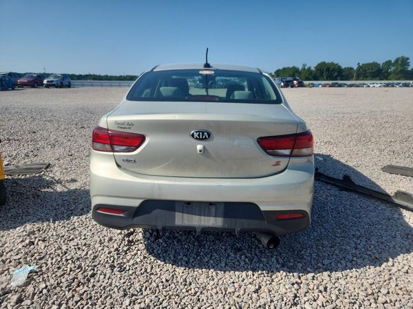 2018 KIA RIO