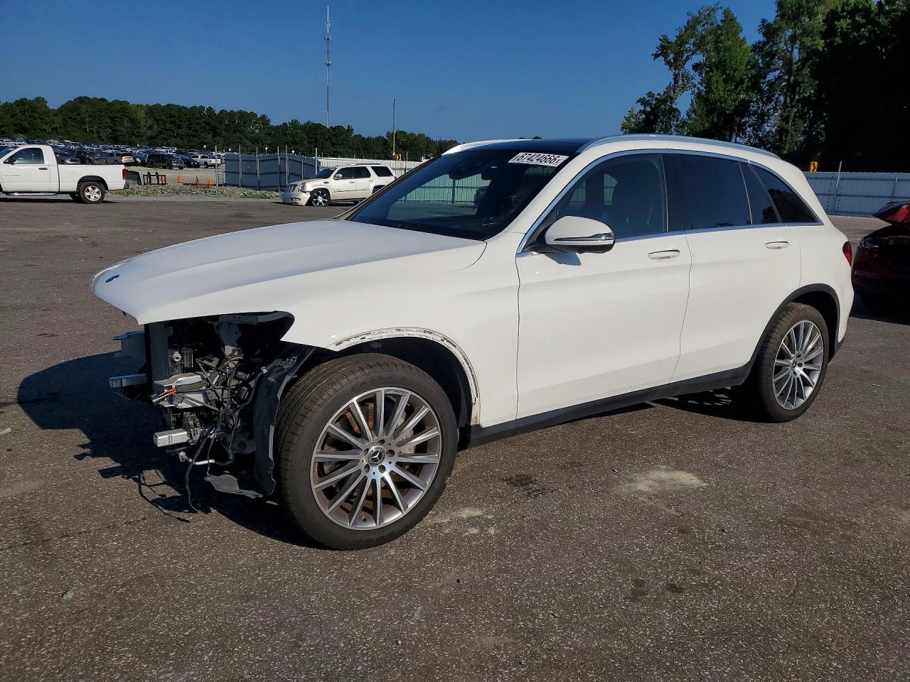 2020 MERCEDES-BENZ GLC