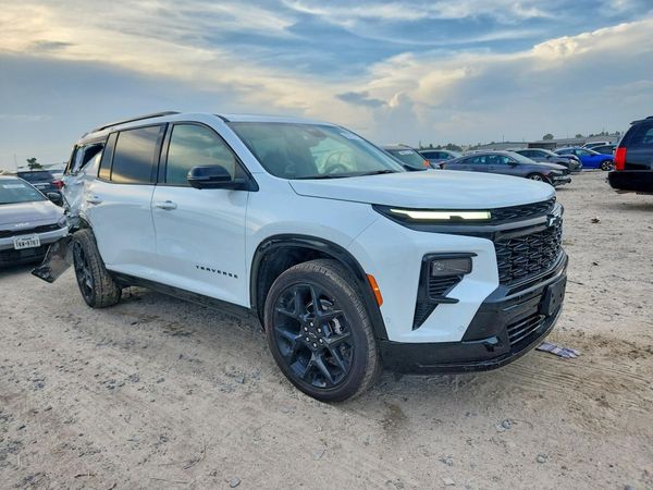 2026 CHEVROLET TRAVERSE RS — Passenger 3/4