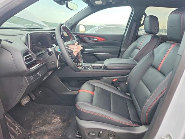 2026 CHEVROLET TRAVERSE RS — DENT