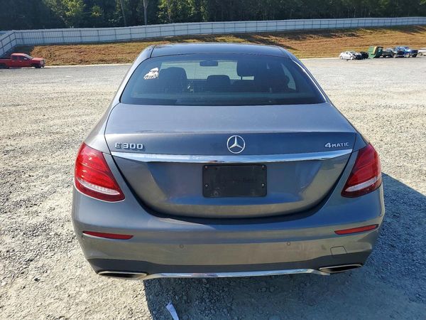 2017 MERCEDES-BENZ E