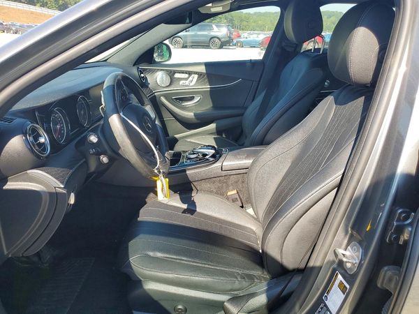 2017 MERCEDES-BENZ E