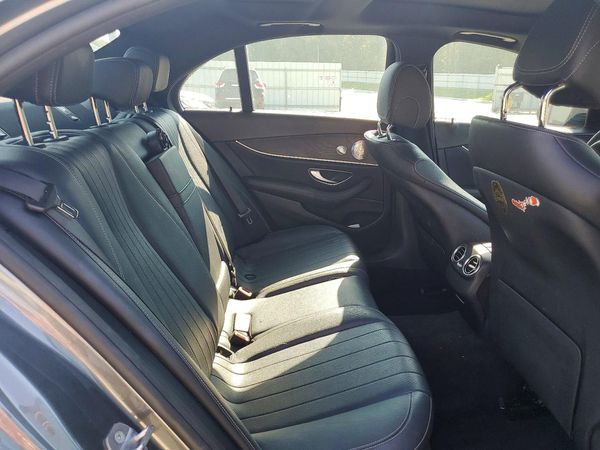 2017 MERCEDES-BENZ E