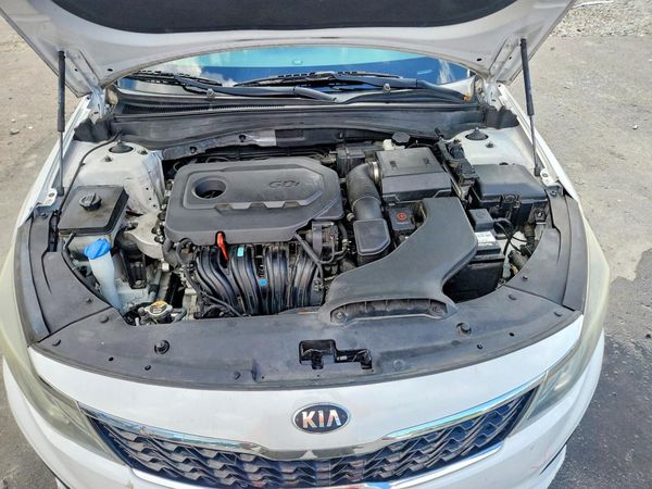 2019 KIA OPTIMA LX, S