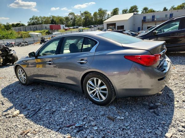 2015 INFINITI Q50