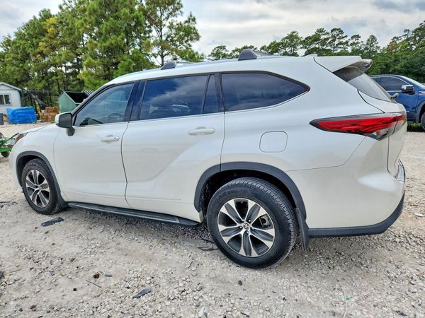 2021 TOYOTA HIGHLANDER