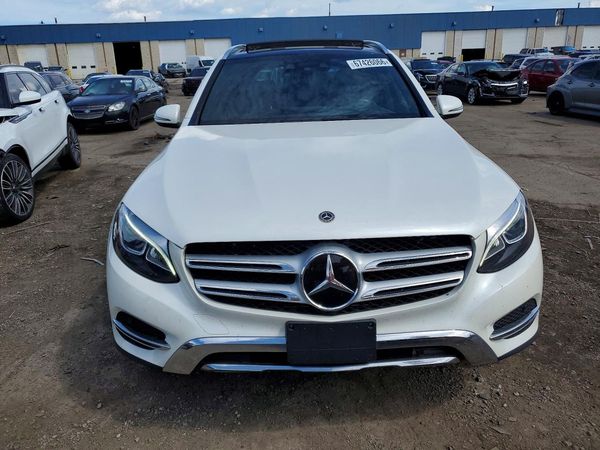 2018 MERCEDES-BENZ GLC