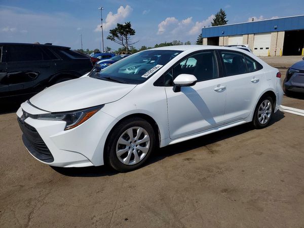 2024 TOYOTA COROLLA