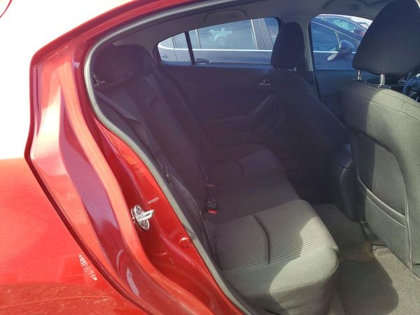 2014 MAZDA 3 Touring/GS