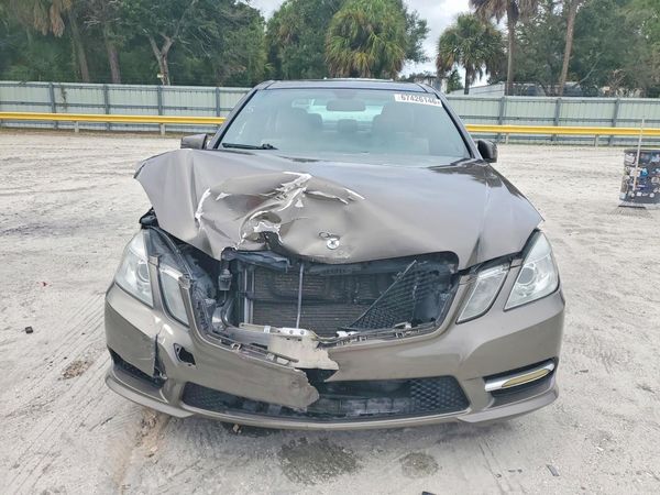 2013 MERCEDES-BENZ E