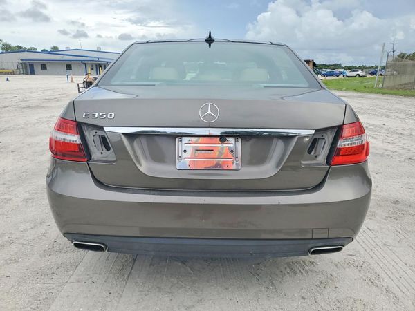 2013 MERCEDES-BENZ E