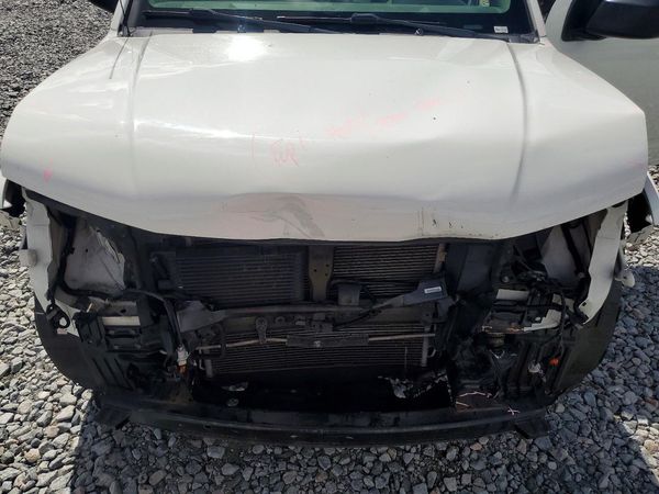 2019 NISSAN FRONTIER
