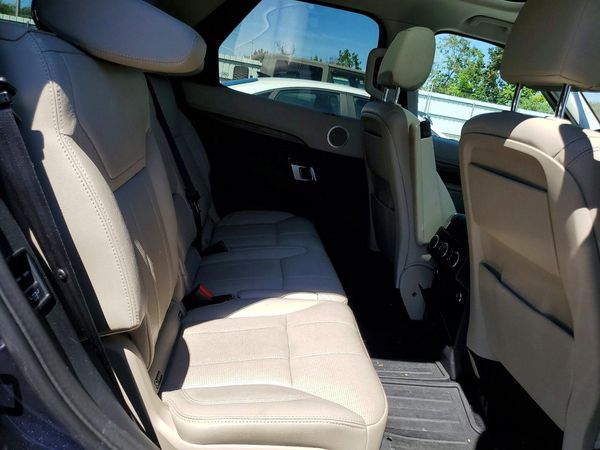 2018 LAND ROVER DISCOVERY