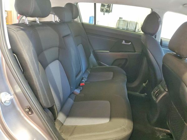 2016 KIA SPORTAGE LX w/Popular Pkg