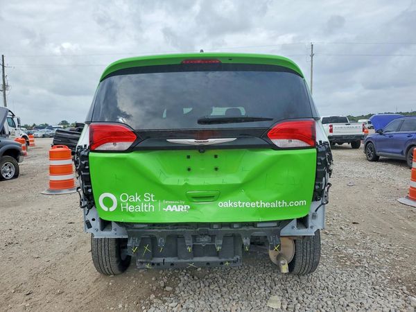 2025 CHRYSLER VOYAGER