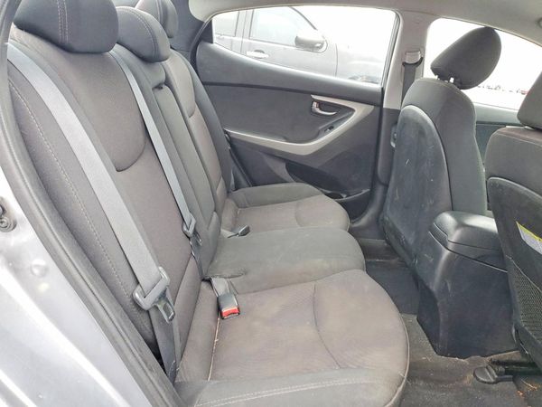 2016 HYUNDAI ELANTRA