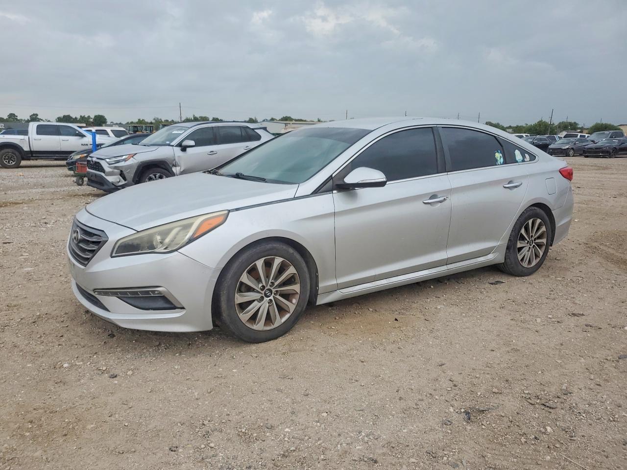 2015 HYUNDAI SONATA