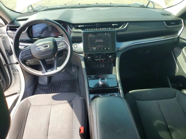 2022 JEEP GRAND CHEROKEE