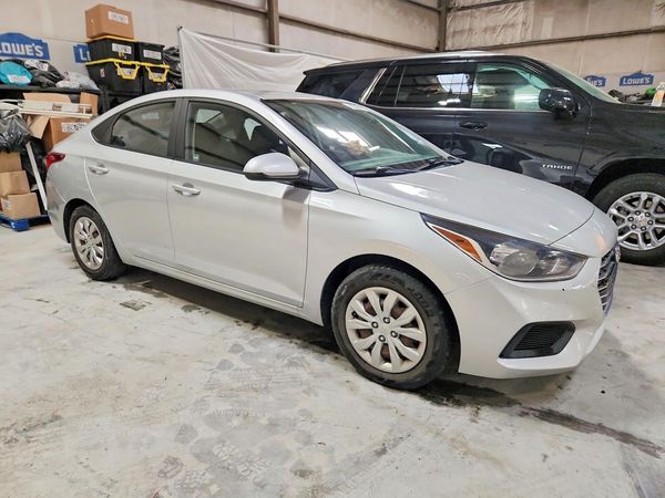 2020 HYUNDAI ACCENT SE and SEL