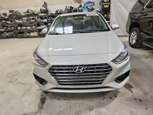 2020 HYUNDAI ACCENT SE and SEL