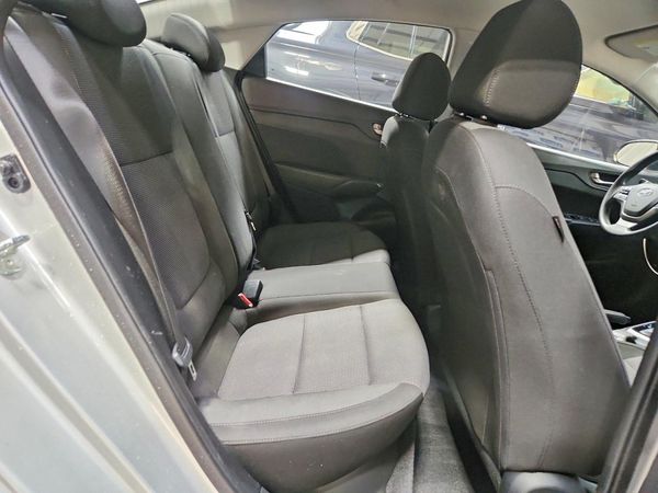 2020 HYUNDAI ACCENT SE and SEL