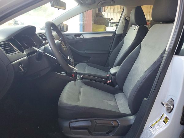 2017 VOLKSWAGEN JETTA