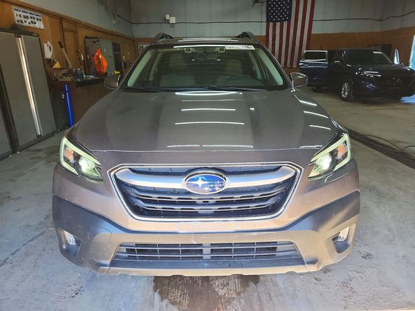 2021 SUBARU OUTBACK