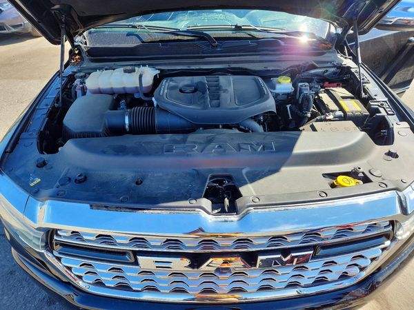 2025 RAM 1500 Limited — Engine bay