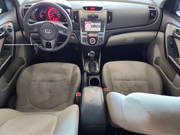 2013 KIA FORTE EX