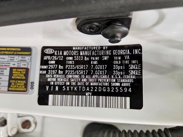 2013 KIA SORENTO Base / LX