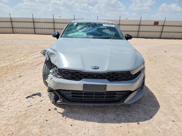 2021 KIA K5