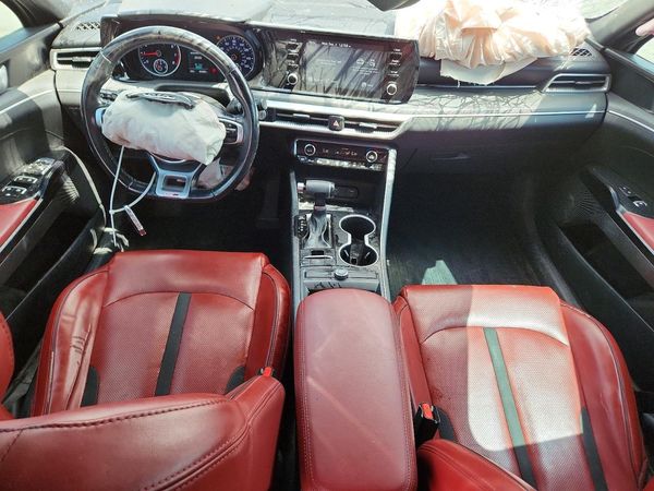 2021 KIA K5