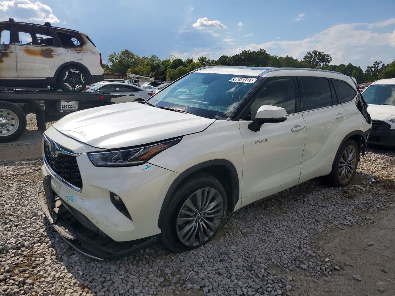 2021 TOYOTA HIGHLANDER Platinum