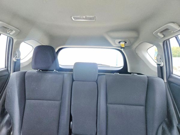 2015 TOYOTA RAV4 LE (X Grade) — SUVN