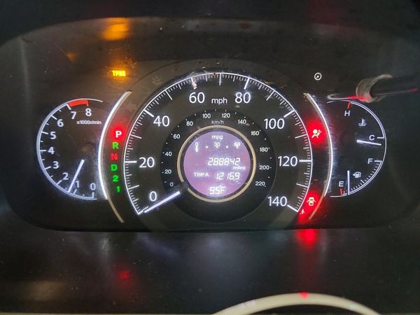 2012 HONDA CRV LX