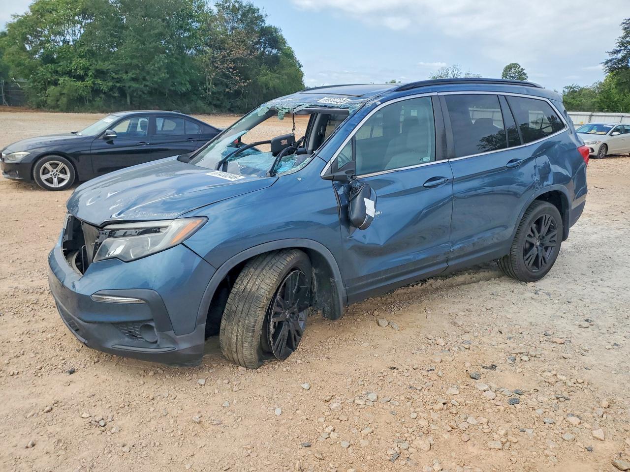 2021 HONDA PILOT SE — Front 3/4