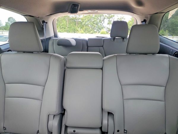 2021 HONDA PILOT SE — SUVN