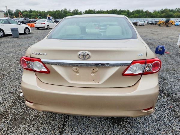 2012 TOYOTA COROLLA