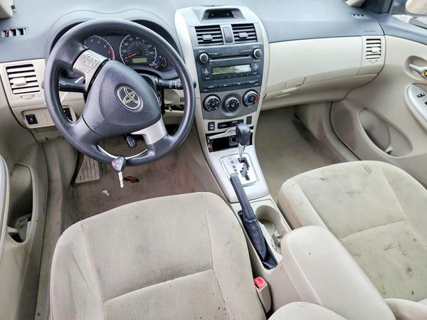 2012 TOYOTA COROLLA