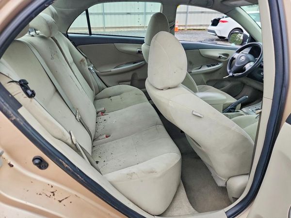2012 TOYOTA COROLLA
