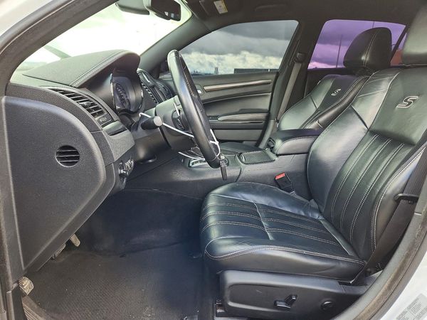 2016 CHRYSLER 300