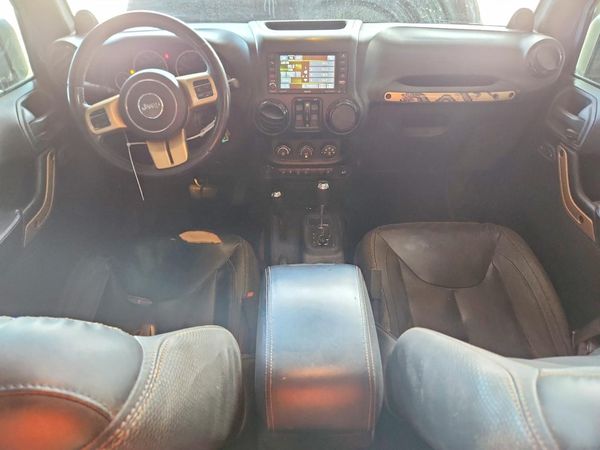2014 JEEP WRANGLER Sahara