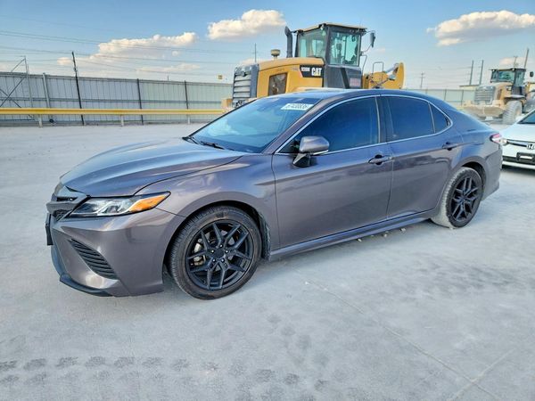 2020 TOYOTA CAMRY