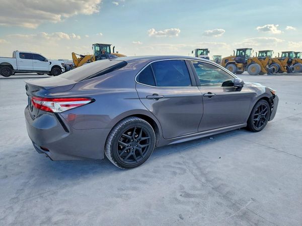 2020 TOYOTA CAMRY