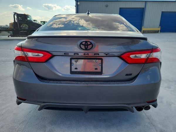 2020 TOYOTA CAMRY