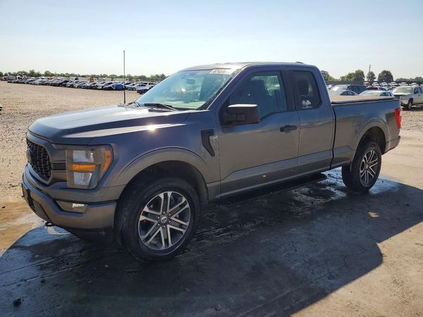 2023 FORD F150